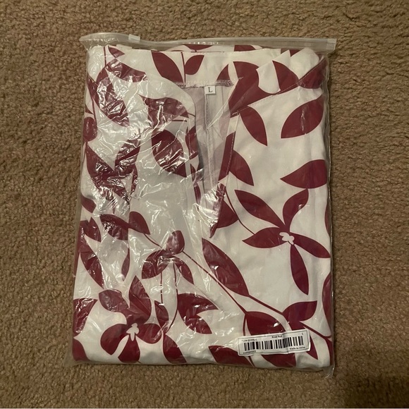 NWT Fall Long Sleeve Plant Print Dress in White and Burgundy Red Color. - Picture 9 of 13